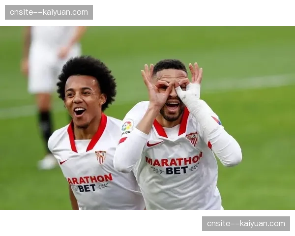 塞维利亚主场失利战术复盘:面对瓦伦西亚密集防守时的进攻组织困境 塞维利亚主场失利战术复盘:面对瓦伦西亚密集防守时的进攻组织困境